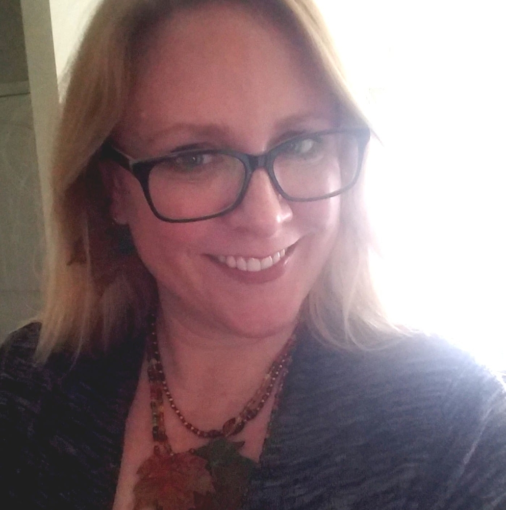 Meet your Posher, Kara